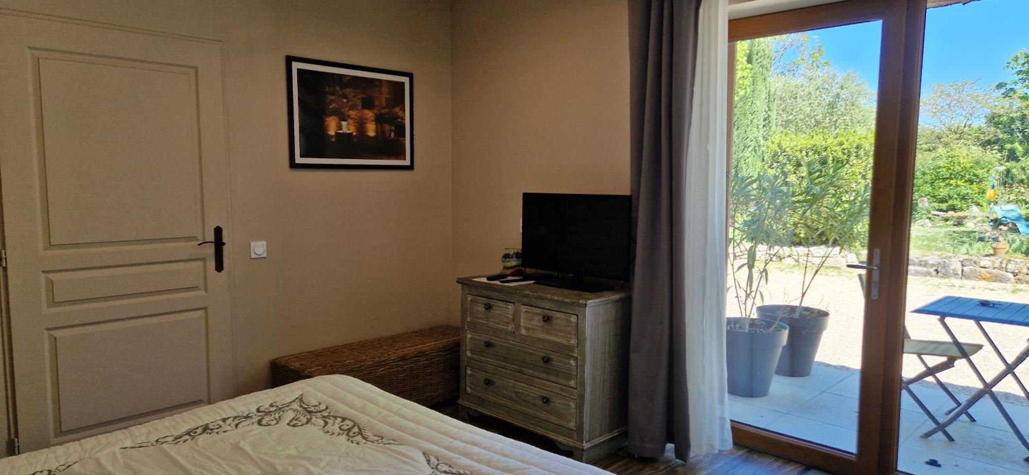 Le Miroir Des Etoiles Bed & Breakfast Pomport Exterior photo