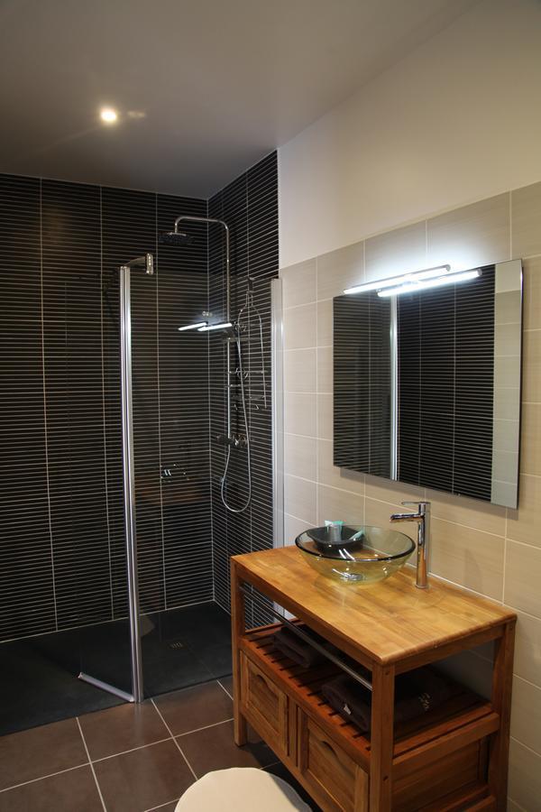 Le Miroir Des Etoiles Bed & Breakfast Pomport Room photo